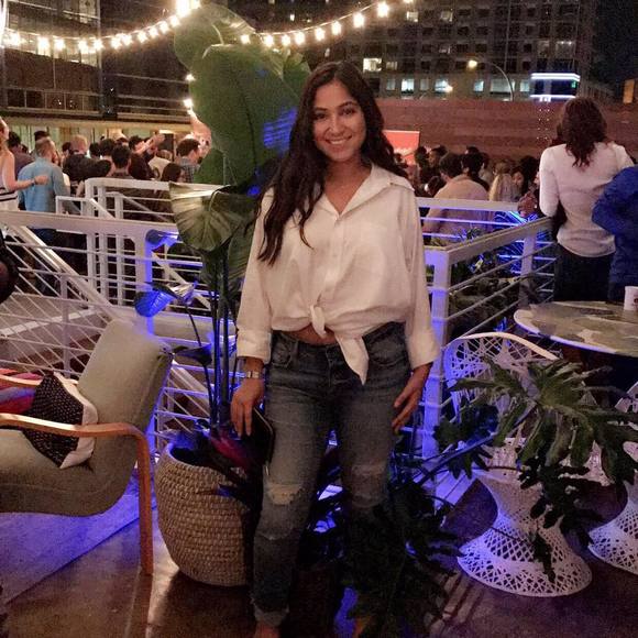 Meet your Posher, Bianca - Picture 1 of 1